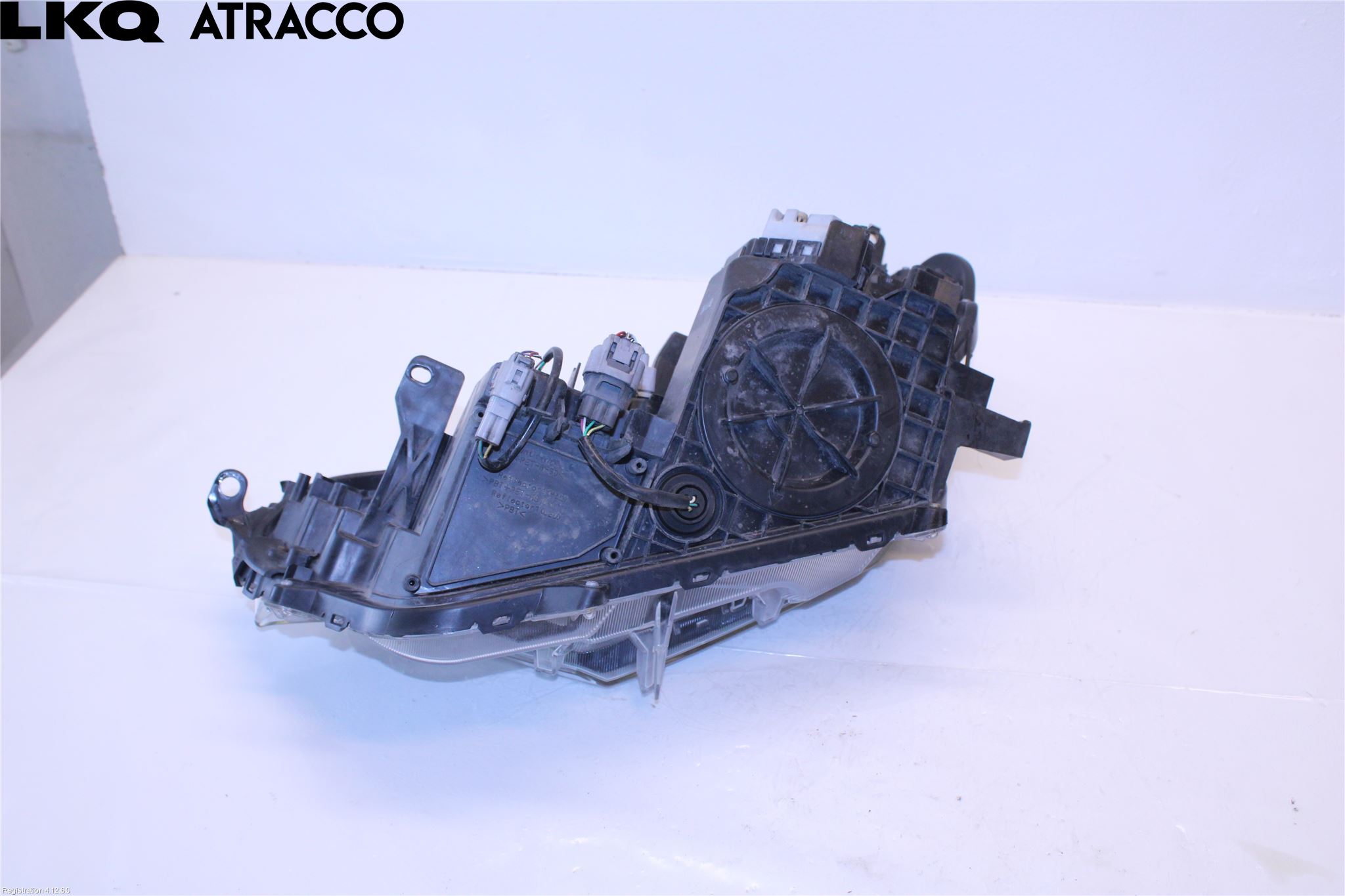 Toyota RAV4 13-18 Frontlykt Høyre