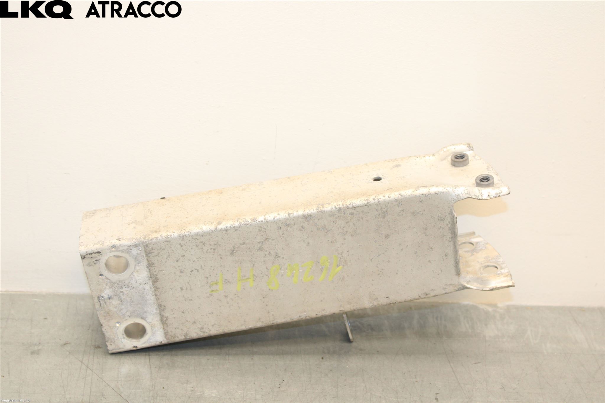 BMW i3 I01 13-22 Støtfanger Foran Feste