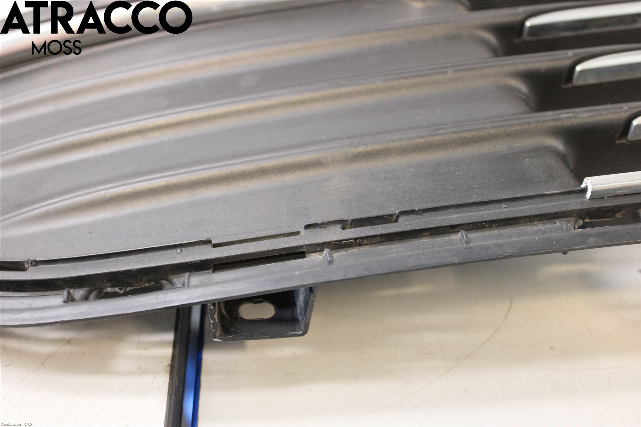 Mitsubishi OUTLANDER 13-21 Grill-Gitter