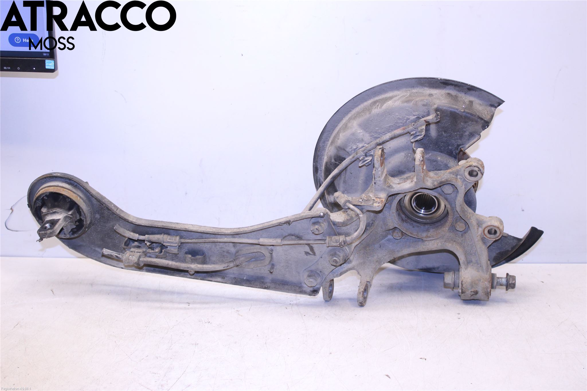 Hyundai TUCSON 05- Spindel Hb