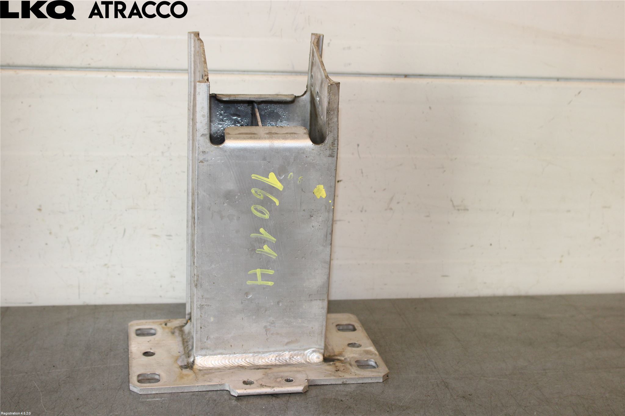 Audi Q5/SQ5 17- Støtfanger Bak Feste