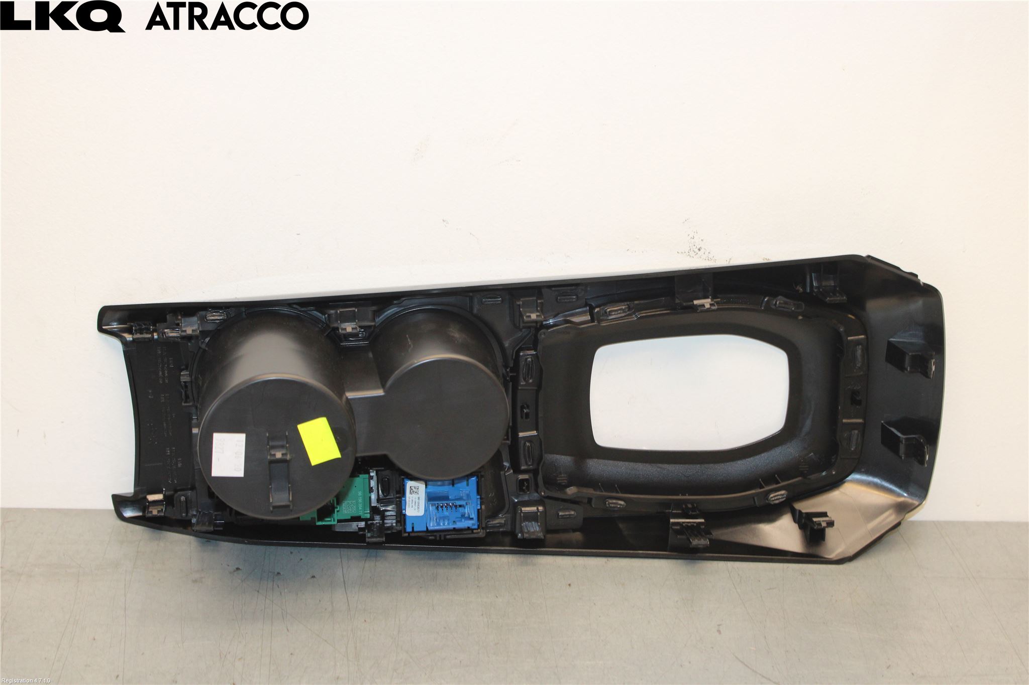 Peugeot 208/E-208 20- Innr Koppholder