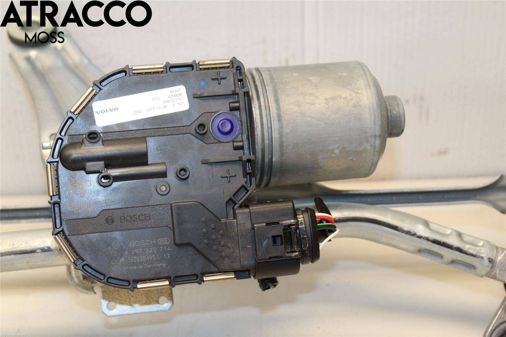 Volvo V90 CROSS COUNTRY 17->> Viskermotor Frontrute