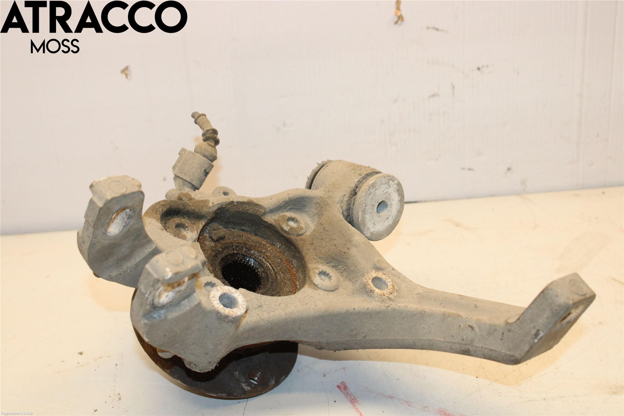 Audi A8/S8 4D 94-02 Spindel Vb