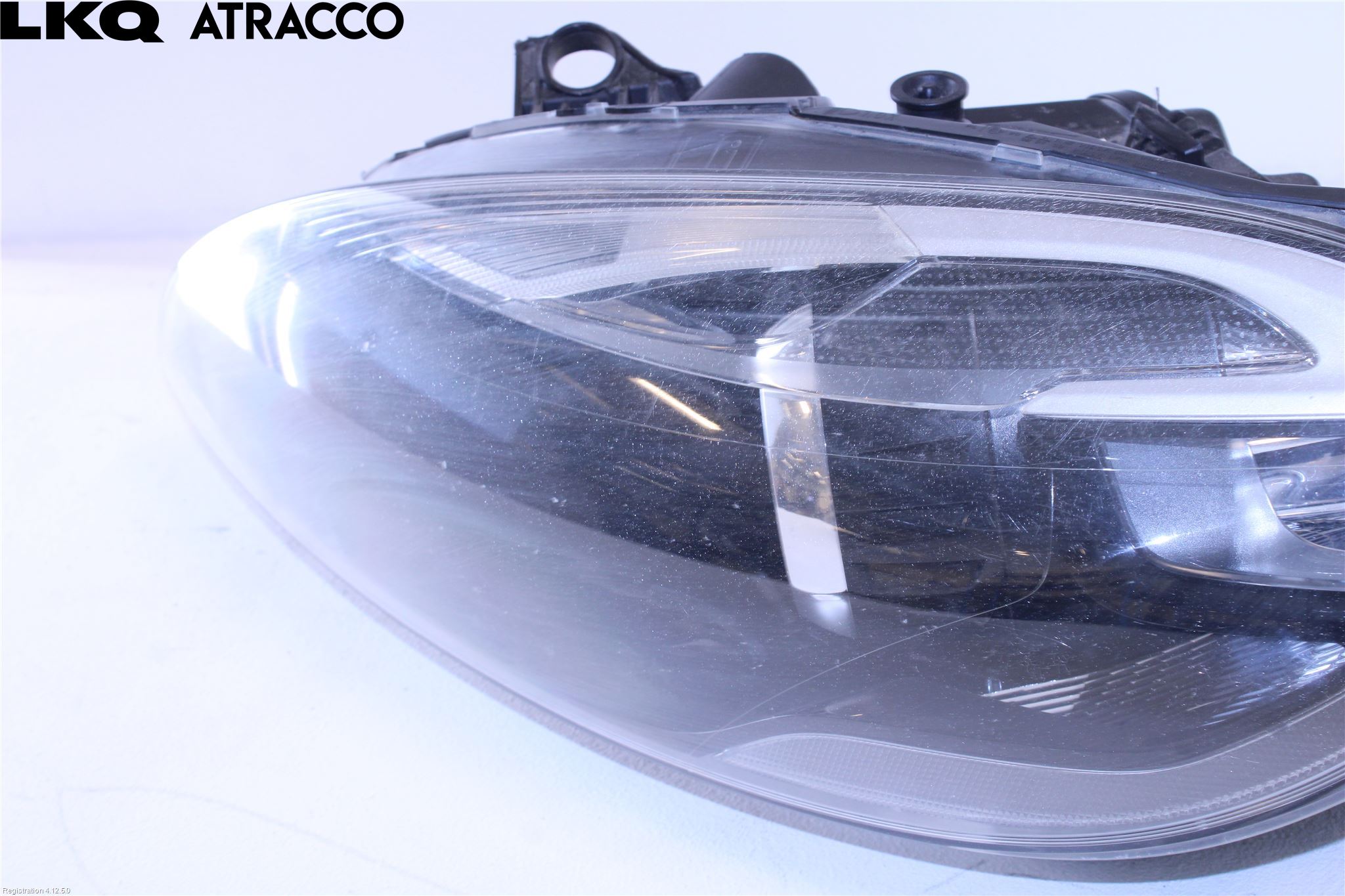 Volvo V40 12-19 Frontlykt Venstre