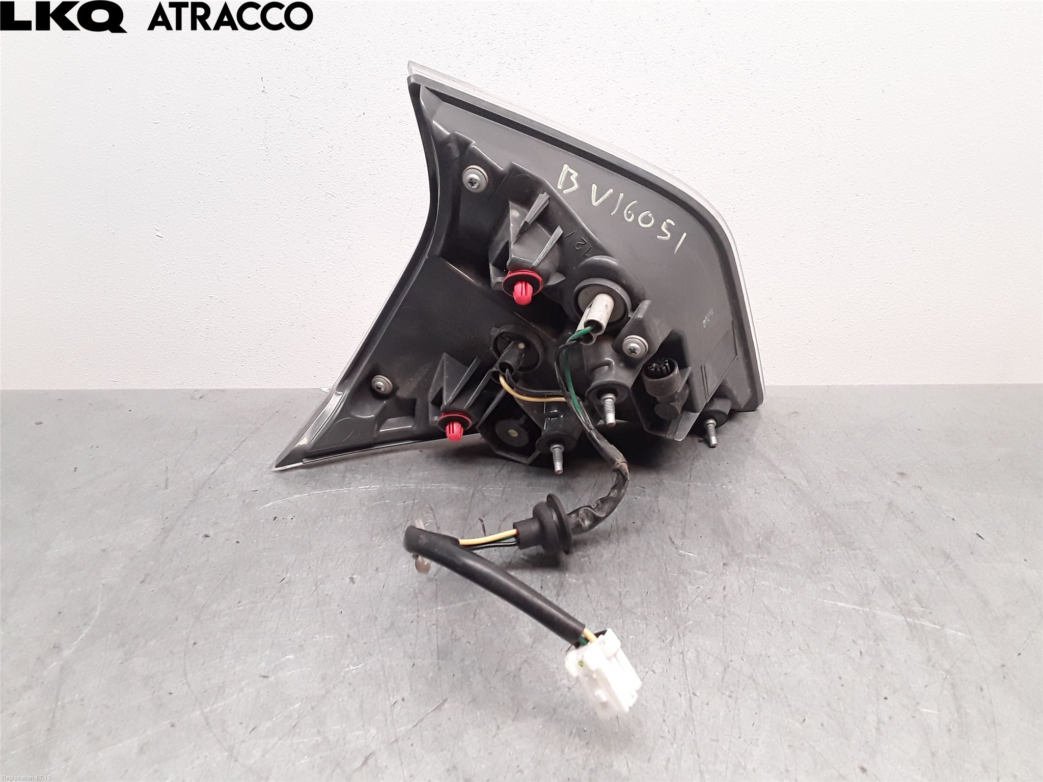 Nissan X-TRAIL 14-21 Baklykt Venstre  På Luke(Indre