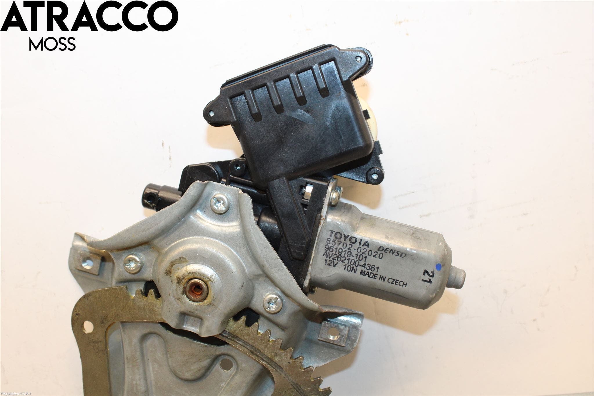 Toyota AURIS 10-12 Vindusheis El Komp