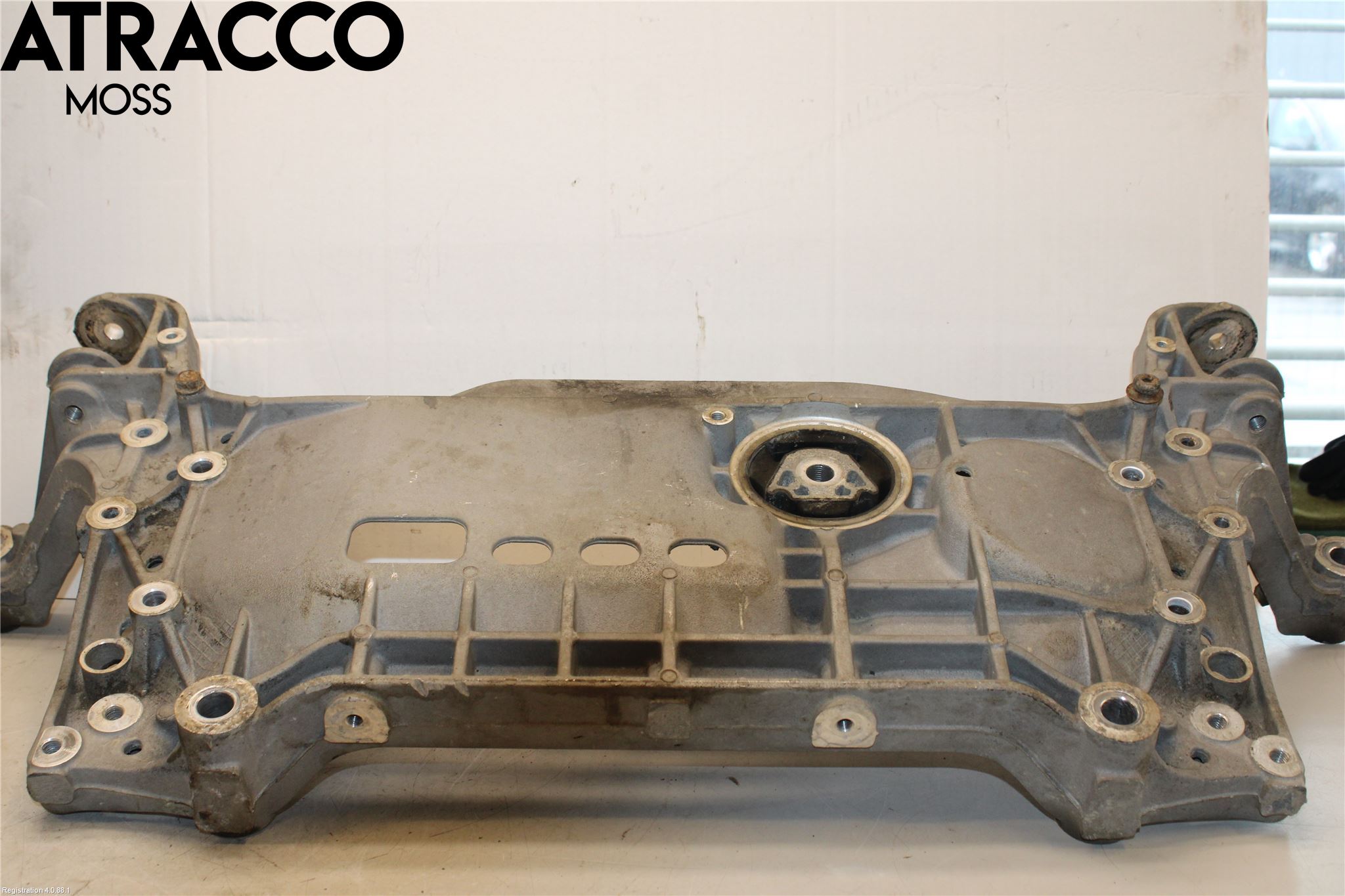 Volkswagen VW TIGUAN 07-16 Travers Feste