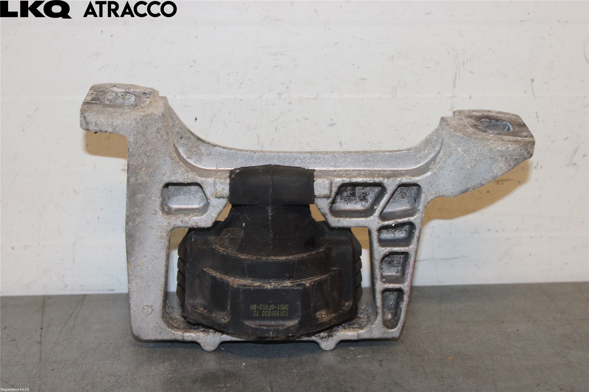 Volvo V40 12-19 Motor Feste Stål-Alu