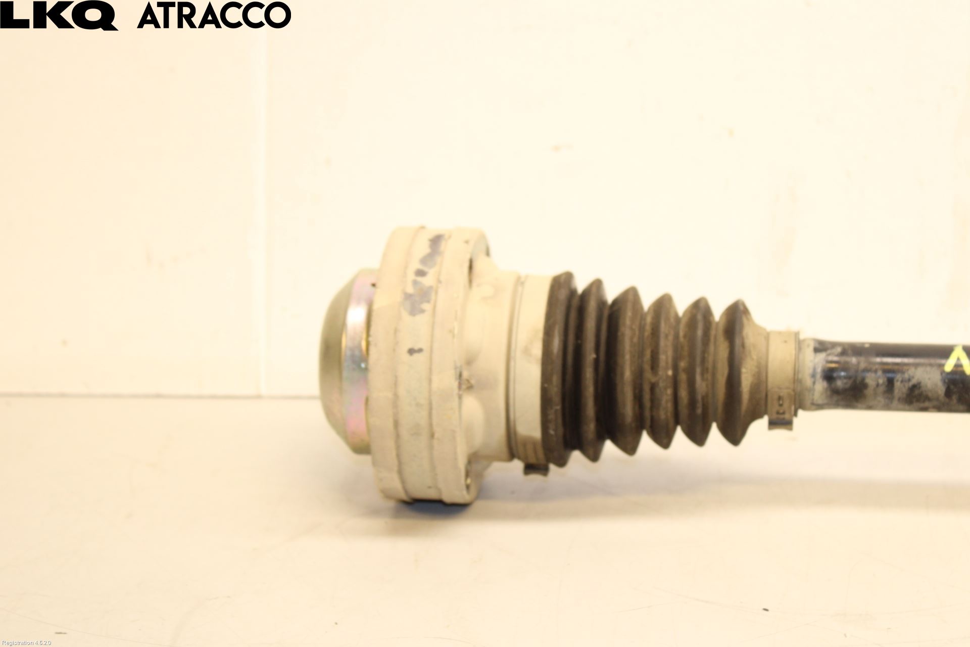 Volkswagen VW CADDY 11-15 Drivaksel Foran Kompl Venstre