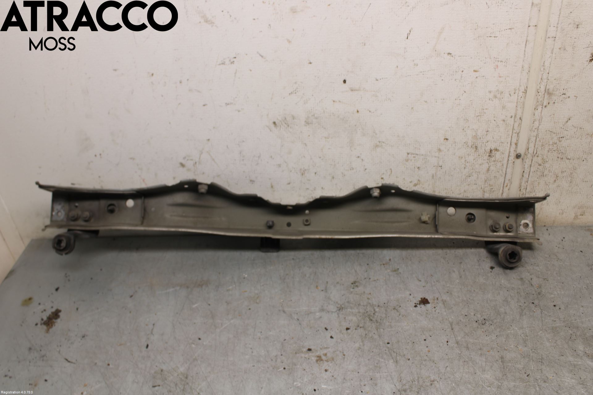 Toyota AVENSIS 07-08 Frontplate Øvre