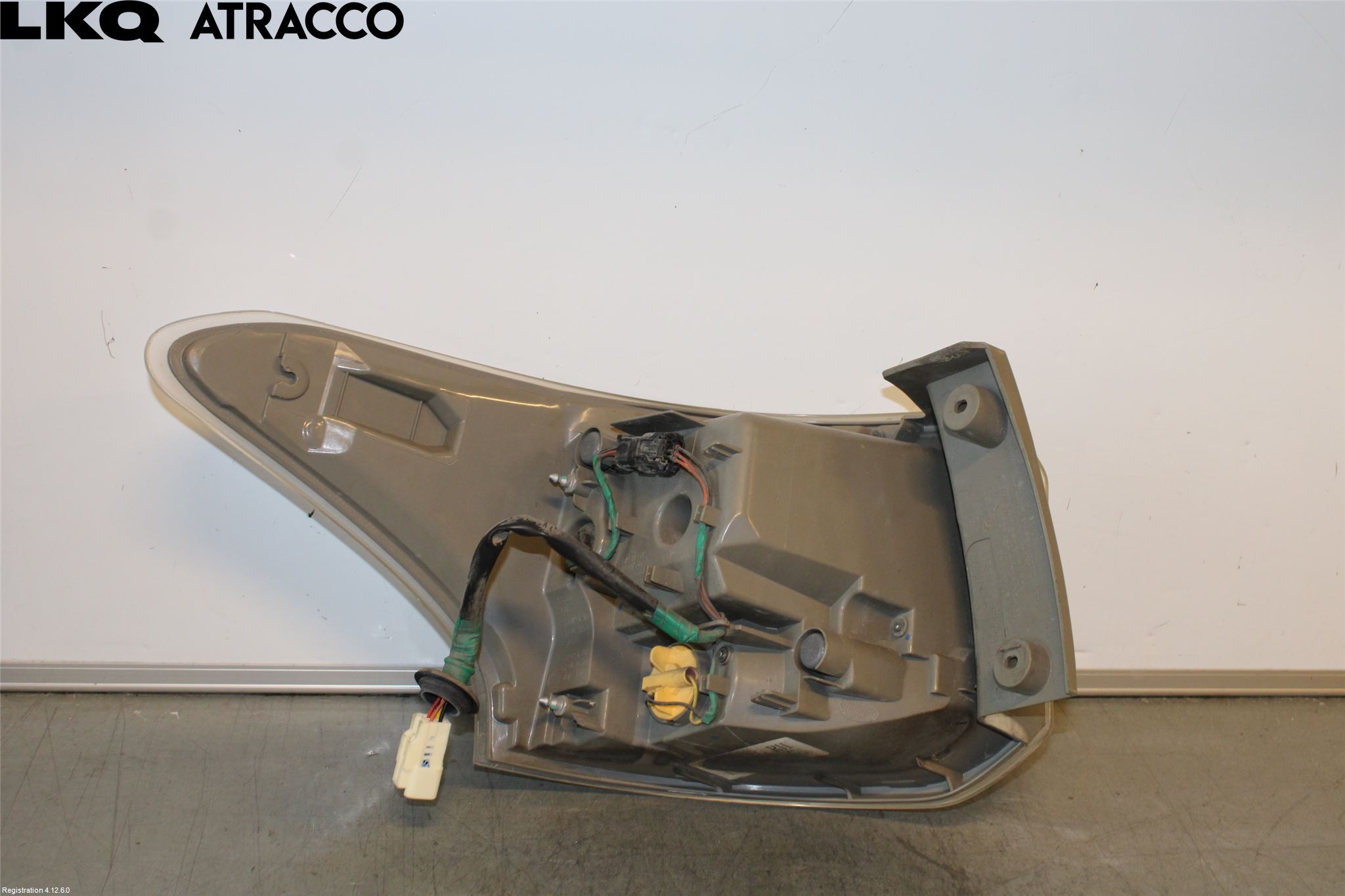 Mitsubishi OUTLANDER 13-21 Baklykt Høyre