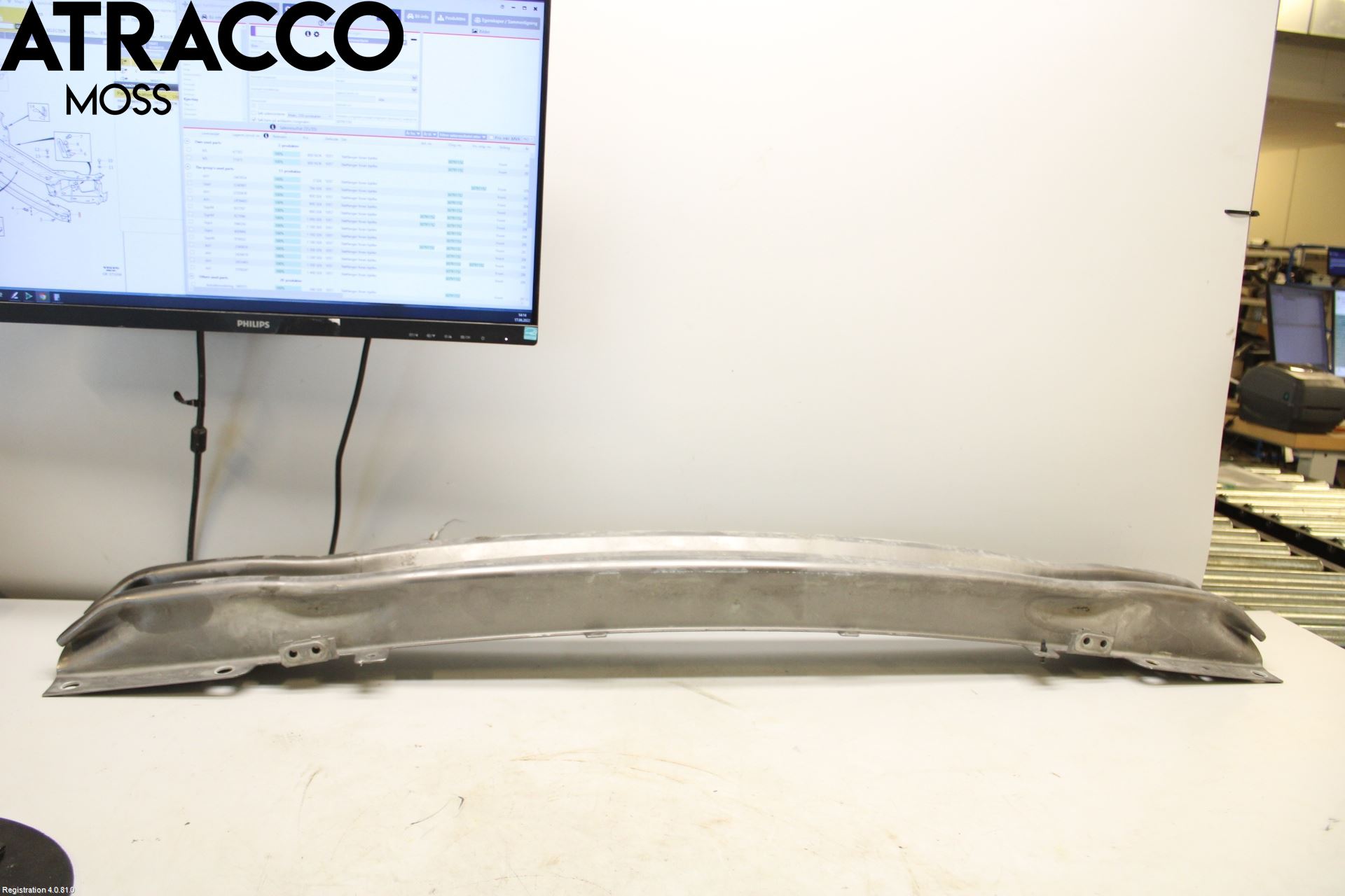 Volvo XC70 08-13 Støtfanger Foran Bjelke