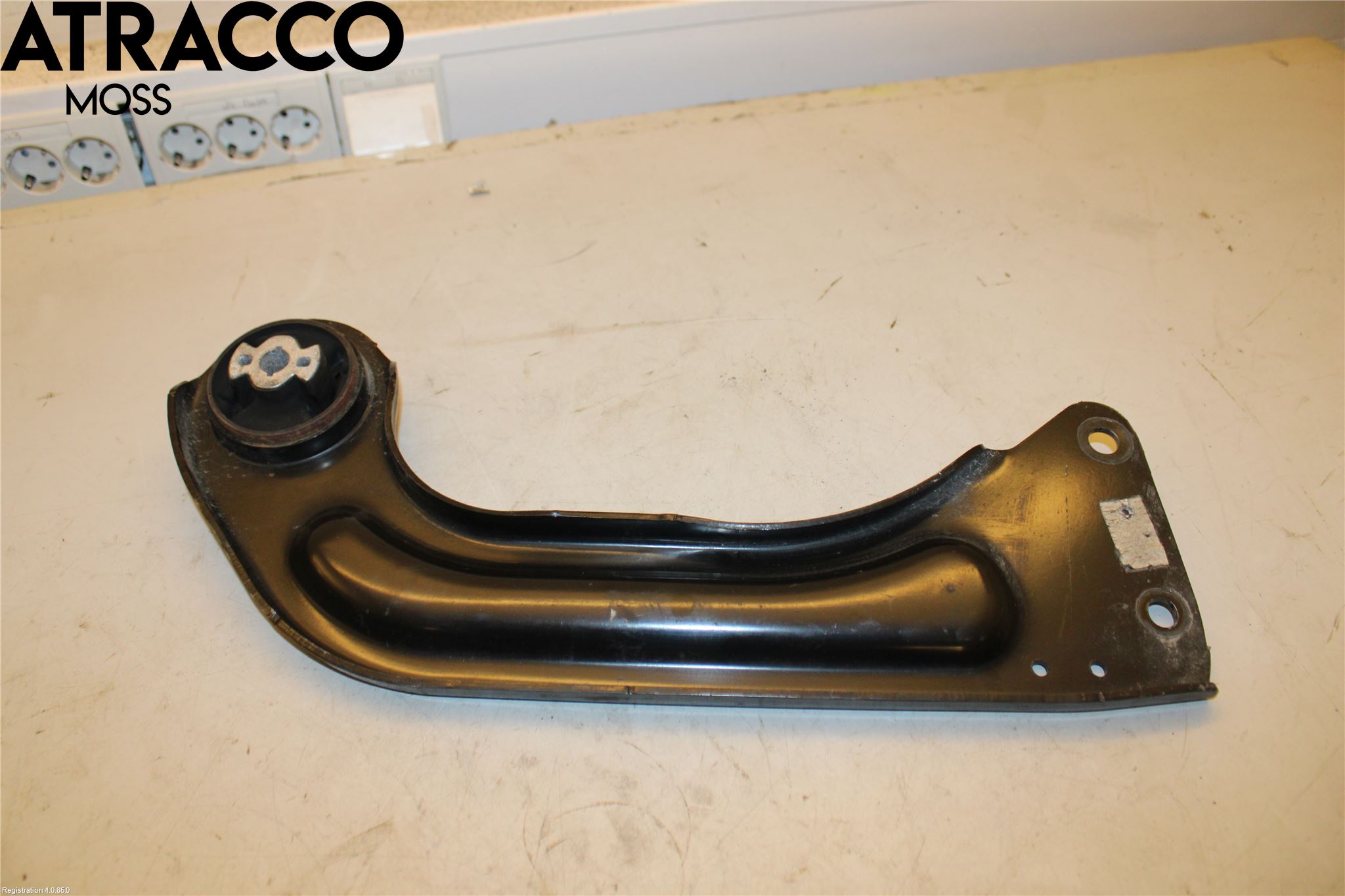 Volvo XC40/RECHARGE 18- Bærearm Bak Høyre