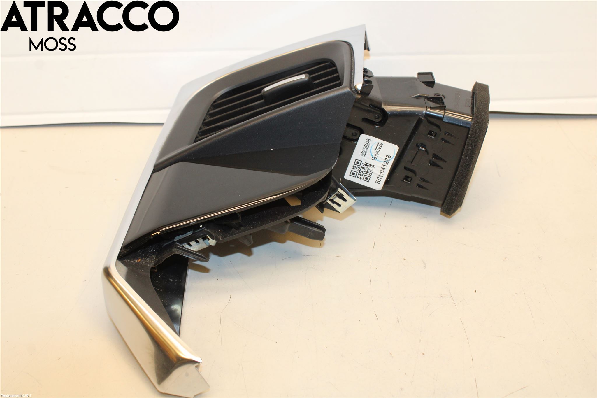 Jaguar I-PACE 18- Dashbord Kanal - Dyse