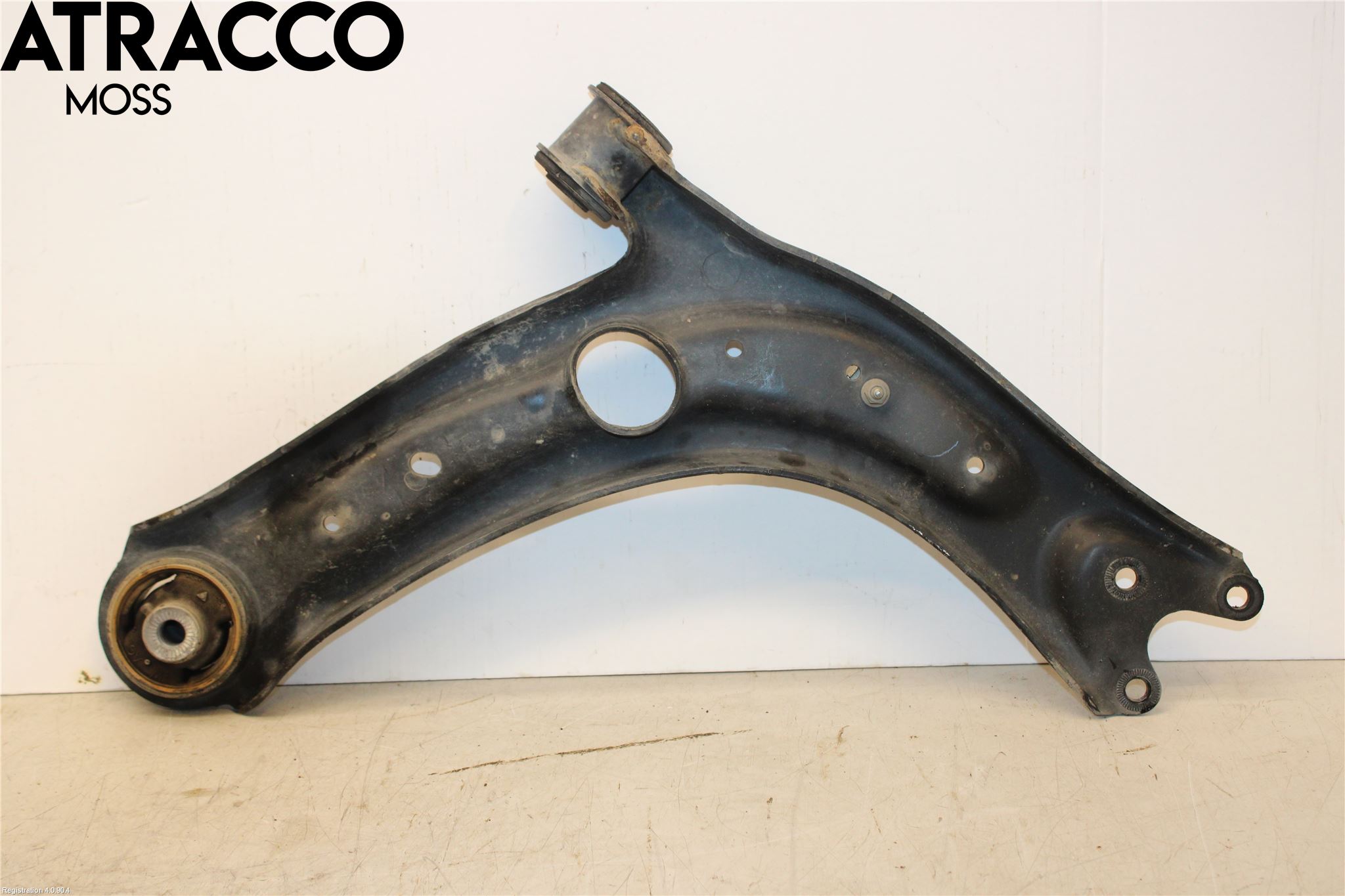 Volkswagen VW TOURAN 16- Bærearm Foran Venstre Nedre