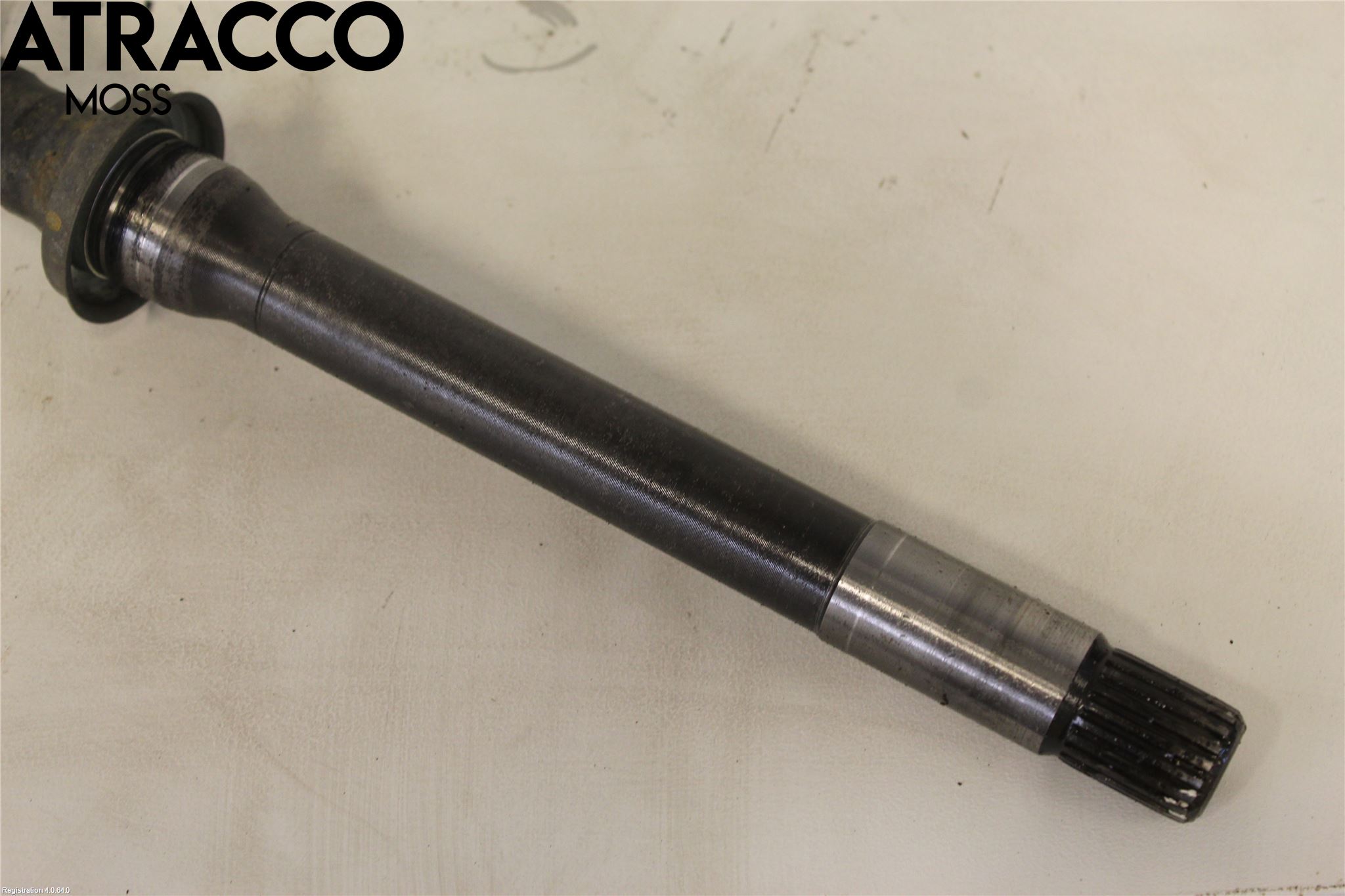 Toyota URBAN CRUISER Drivaksel Foran Kompl  V = H