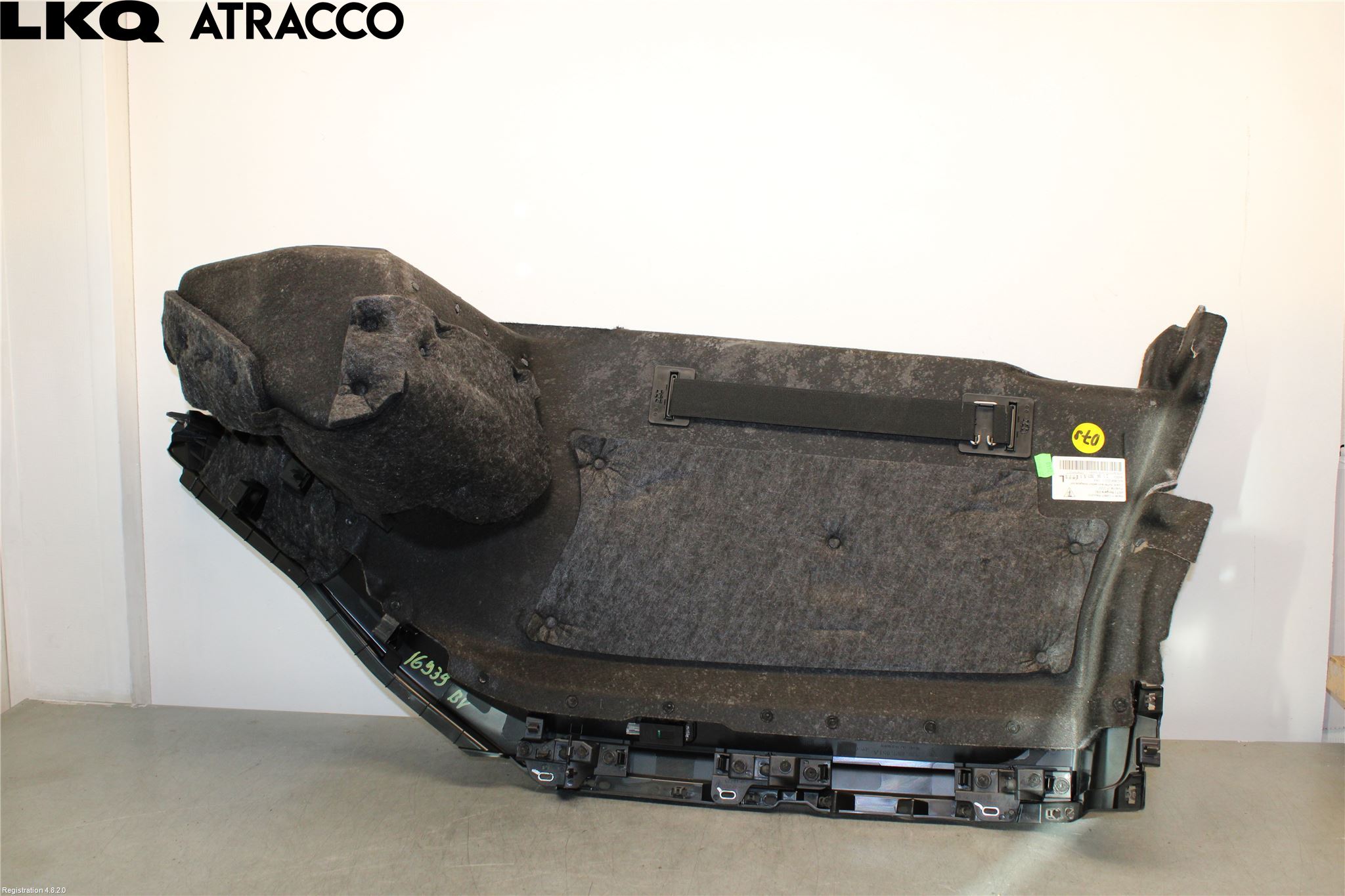 Porsche TAYCAN 20- Innr Bakluketrekk