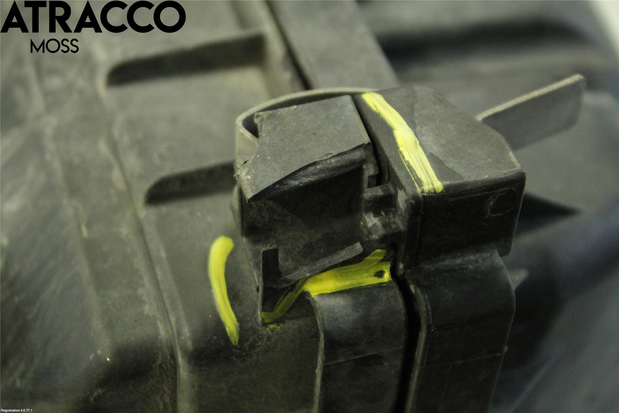 Toyota VERSO-S 11-16 Luftfilter Boks