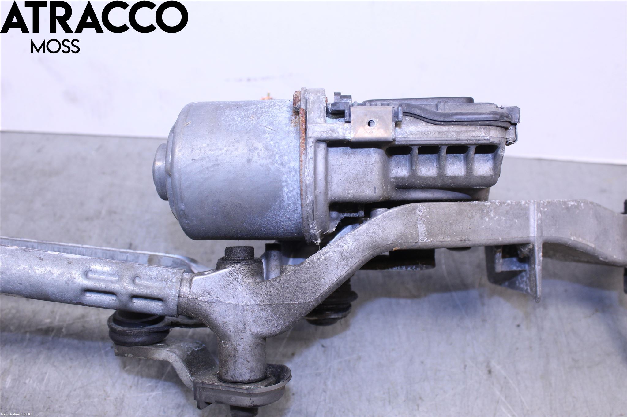 Mercedes-Benz MB E-KLASS (W213) 16-23 Viskermotor Frontrute