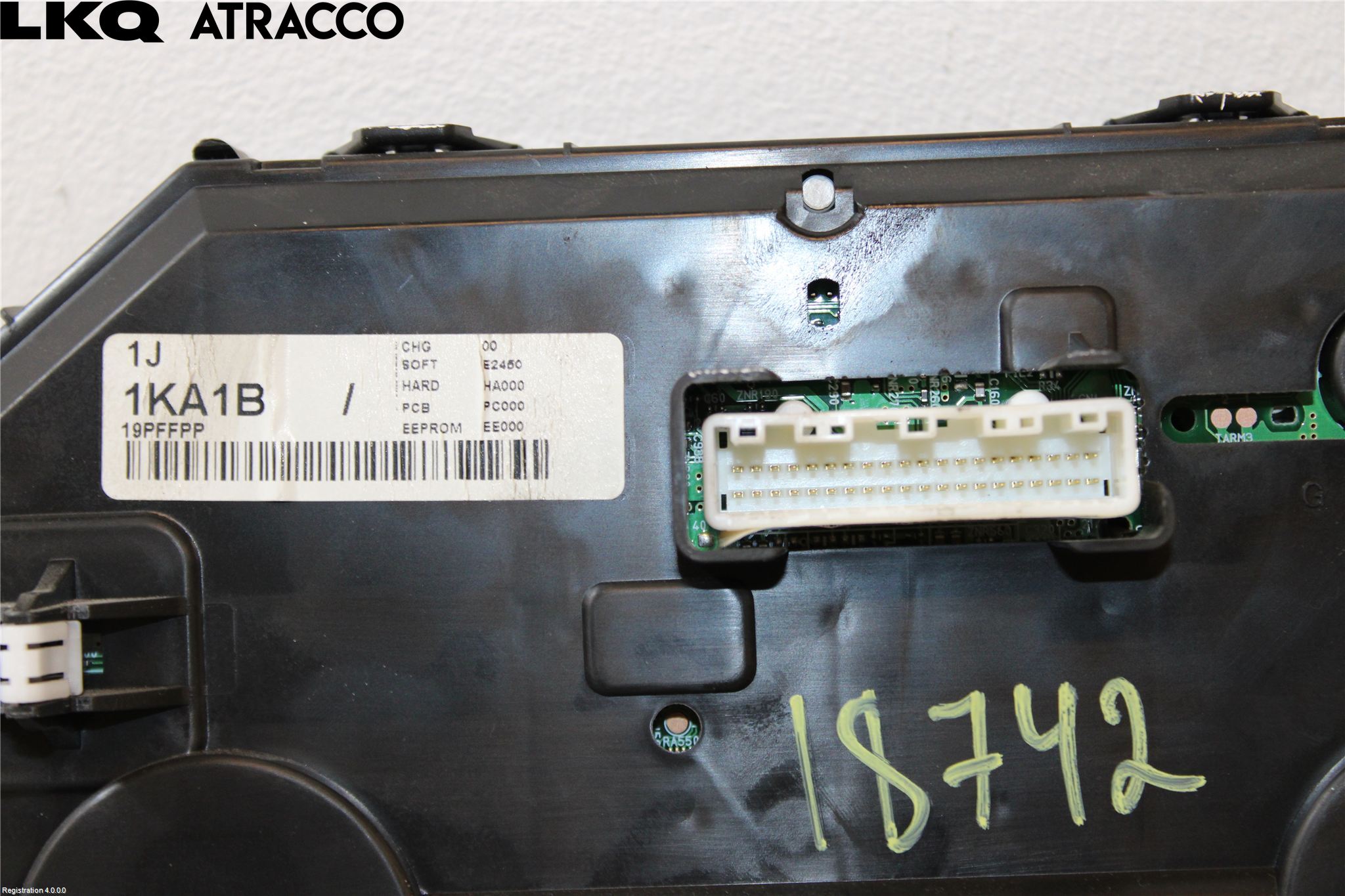 Nissan JUKE 10-14 Instr Speedometer