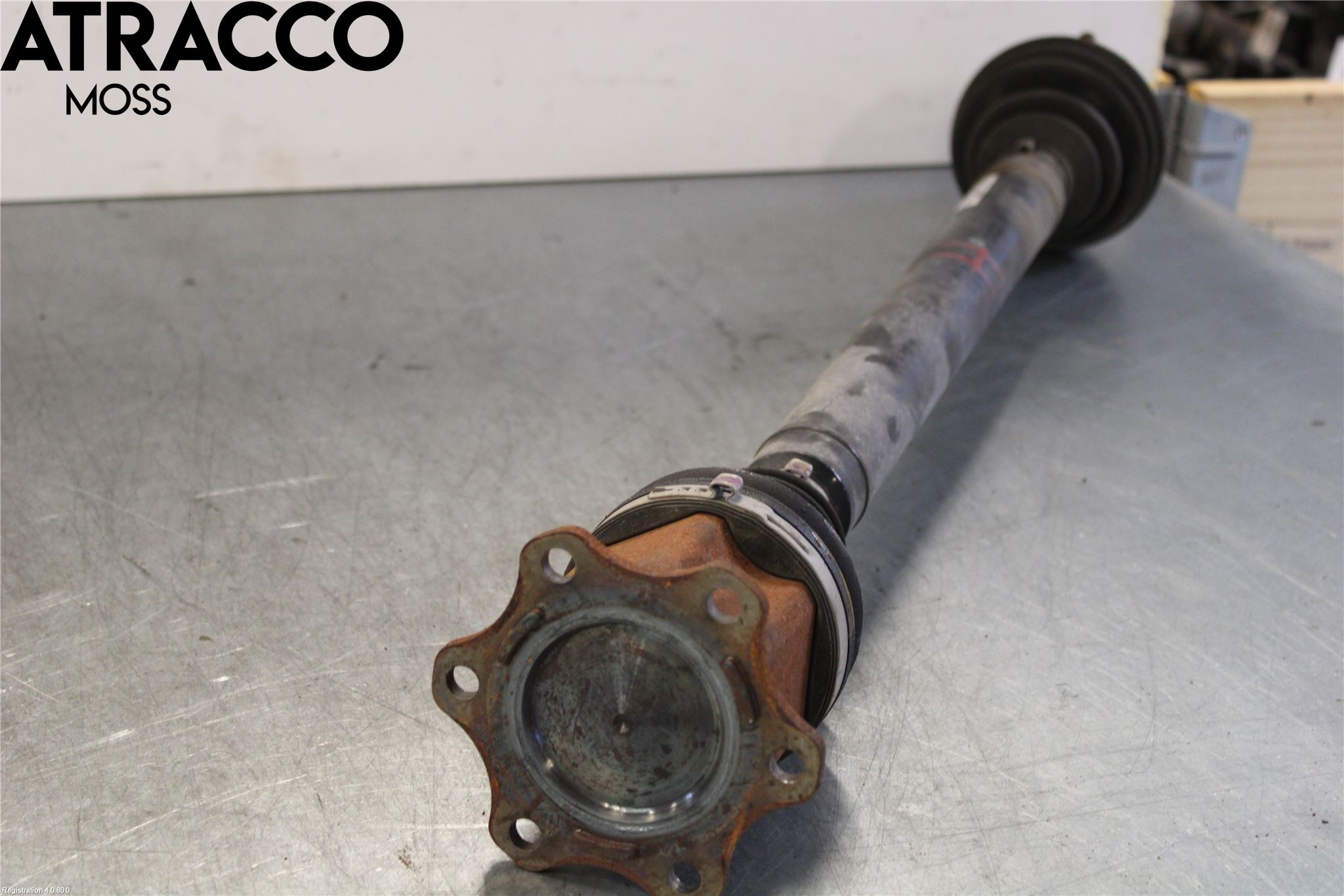 Volkswagen VW TOURAN 10-15 Drivaksel Foran Kompl Høyre