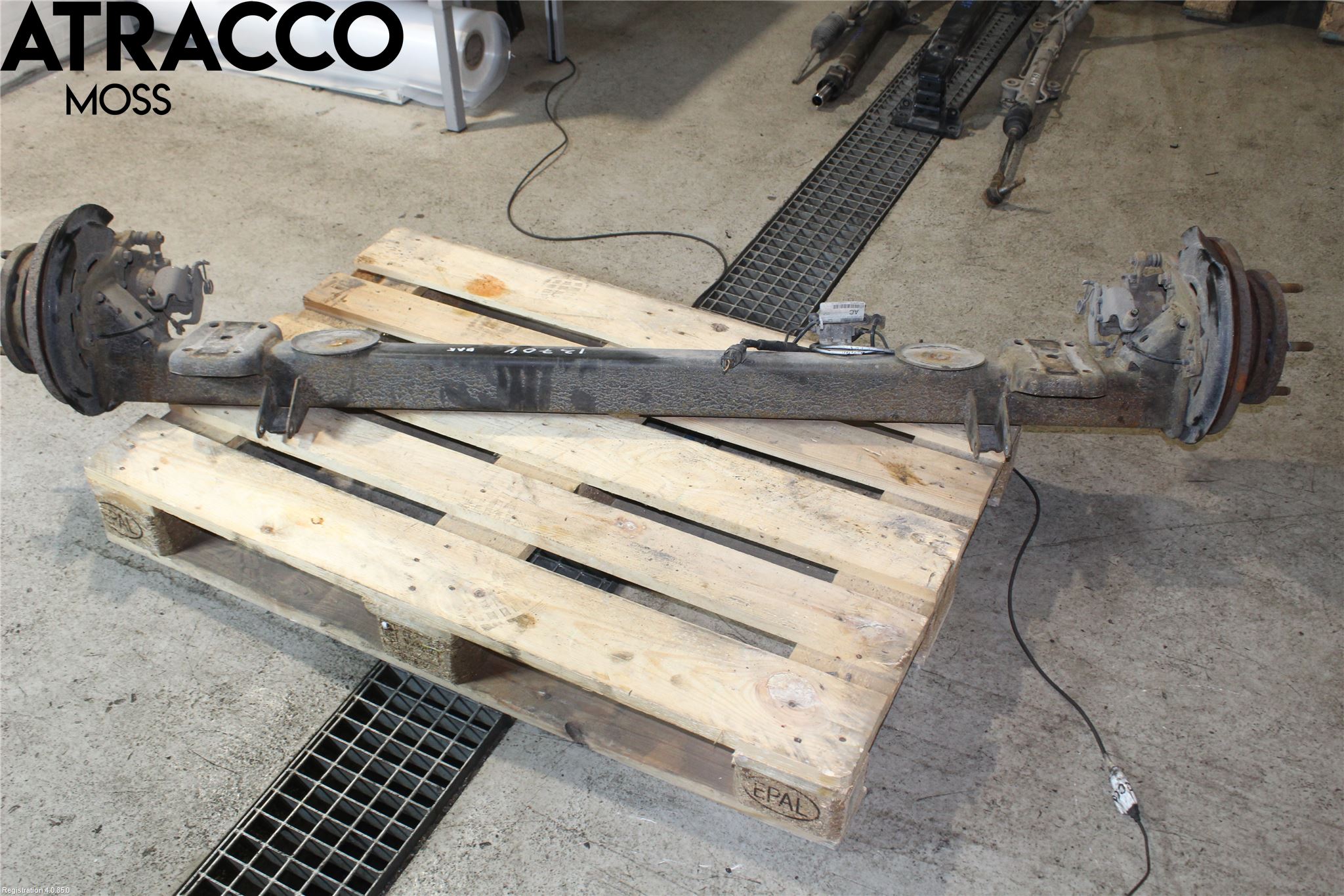 Ford TRANSIT SKÅP/BUSS 14-22 Bakaksel