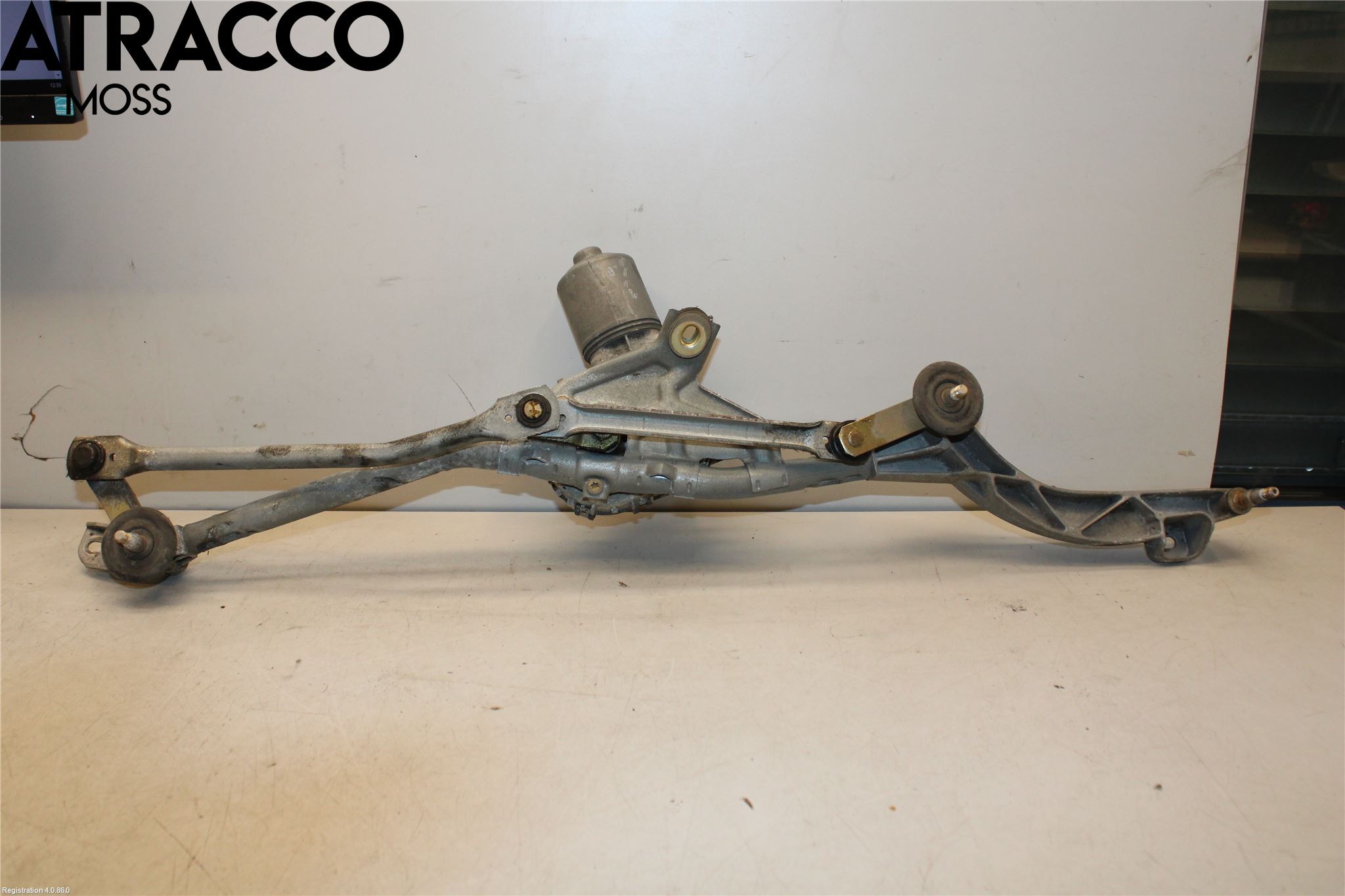 Mercedes-Benz MB E-KLASS (W211) 02-09 Viskermotor Frontrute