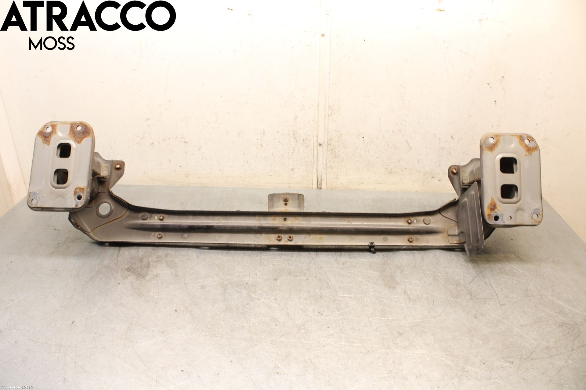 Mitsubishi OUTLANDER 07-12 Støtfanger Foran Bjelke