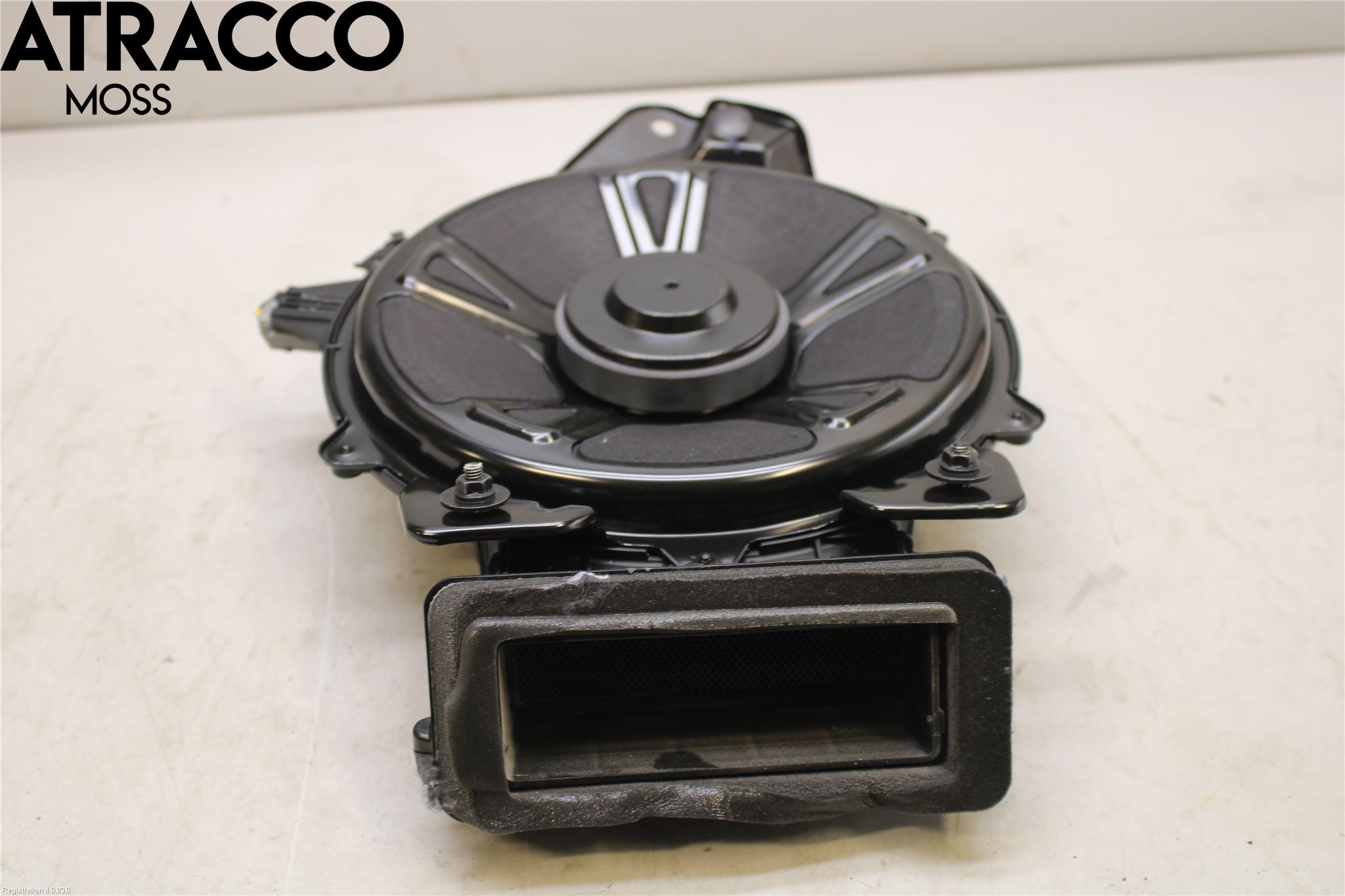 Polestar 2 20- Innr Høyttaler