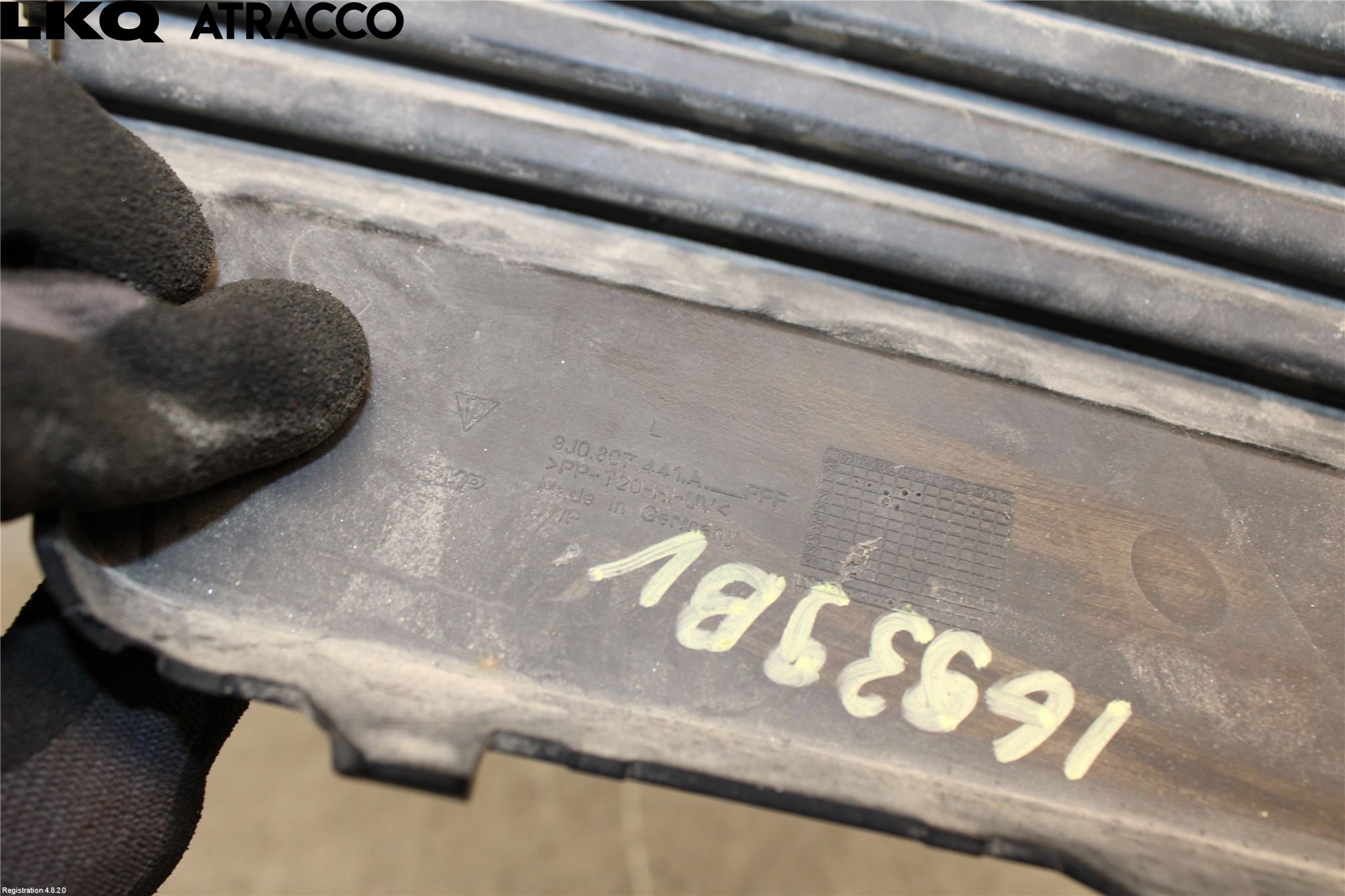 Porsche TAYCAN 20- Støtfanger Bak Hjørne Venstre