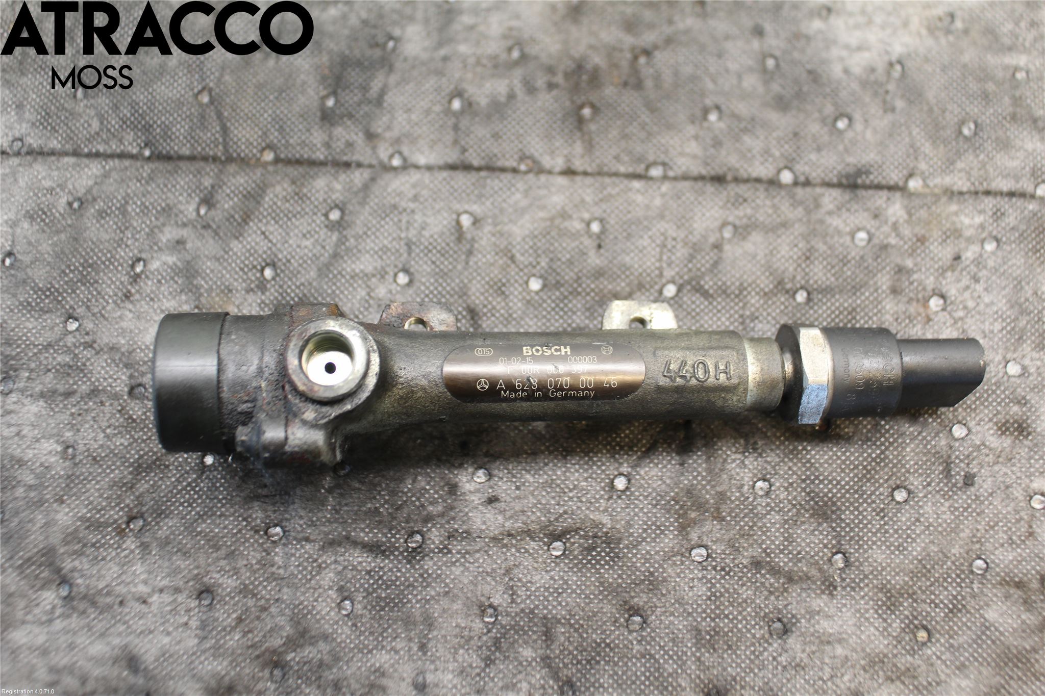 Mercedes-Benz MB S-KLASS (W220)  99-05 Inj. Fuelrail