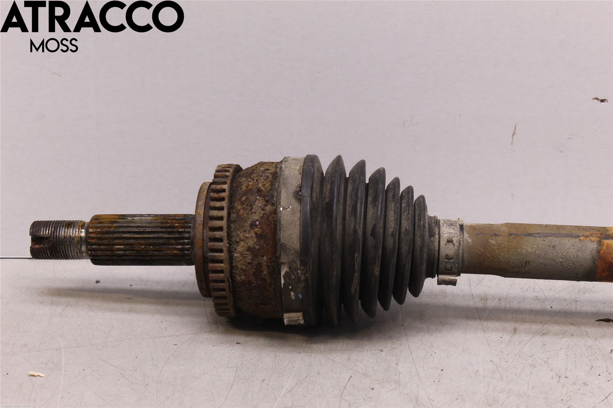 Hyundai i40 08-15 Drivaksel Foran Kompl Høyre