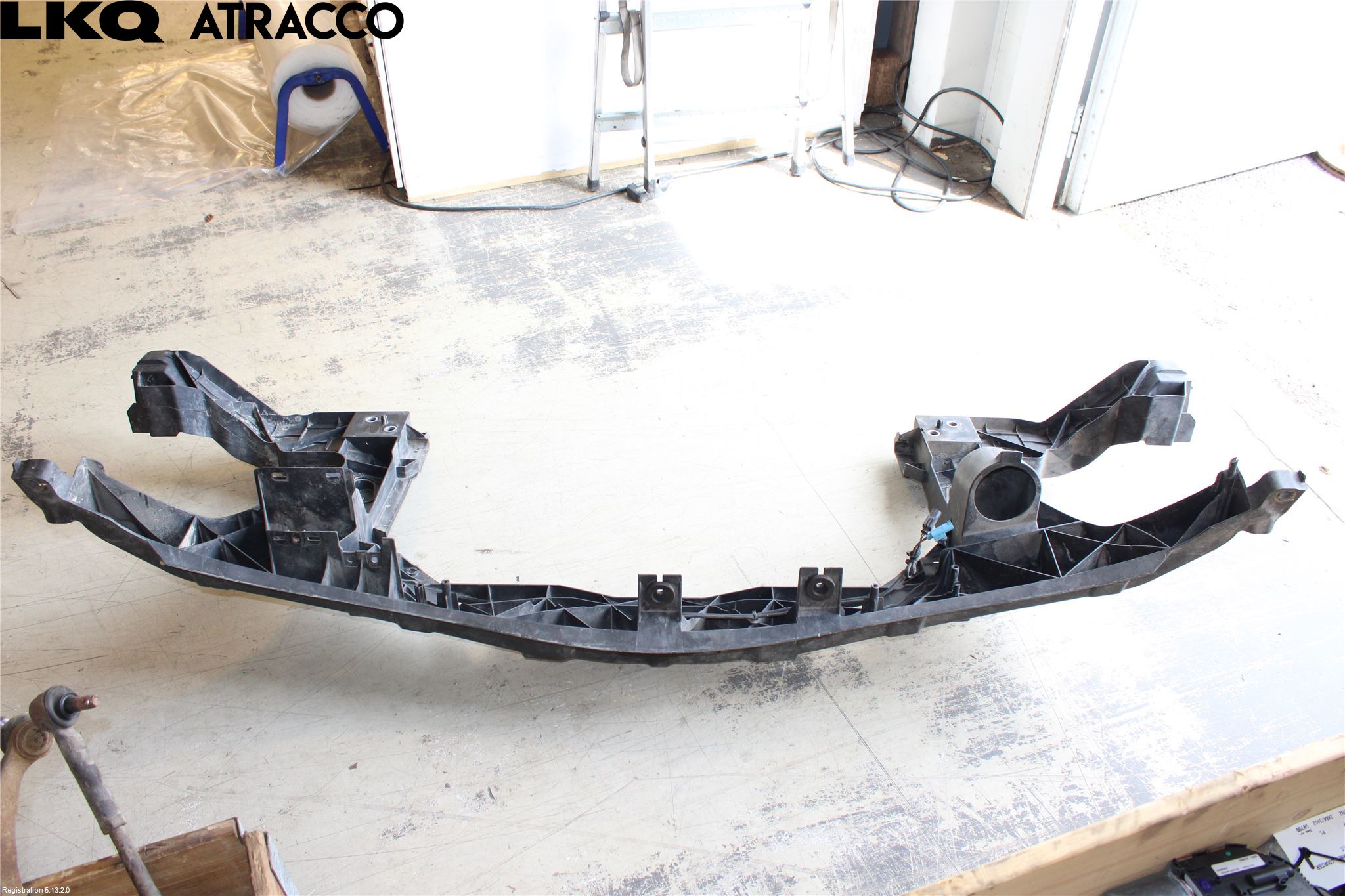 Mercedes-Benz MB SPRINTER (W906) 06-18 Frontplate