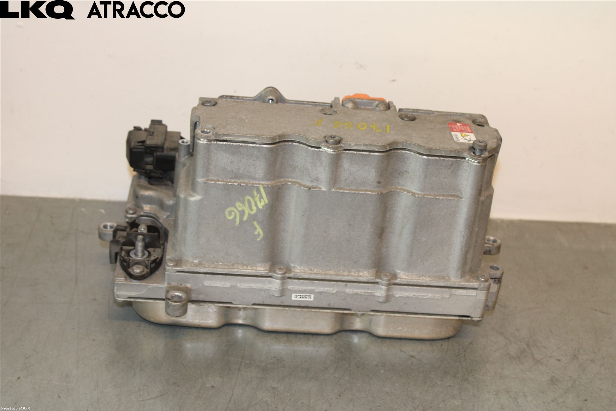 Volkswagen VW GOLF / E-GOLF VII 13-20 Batterilader Hybrid