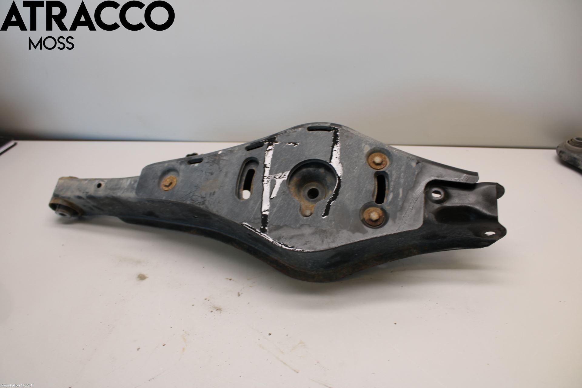 Audi Q3 8U 12-18 Bærearm Bak Venstre