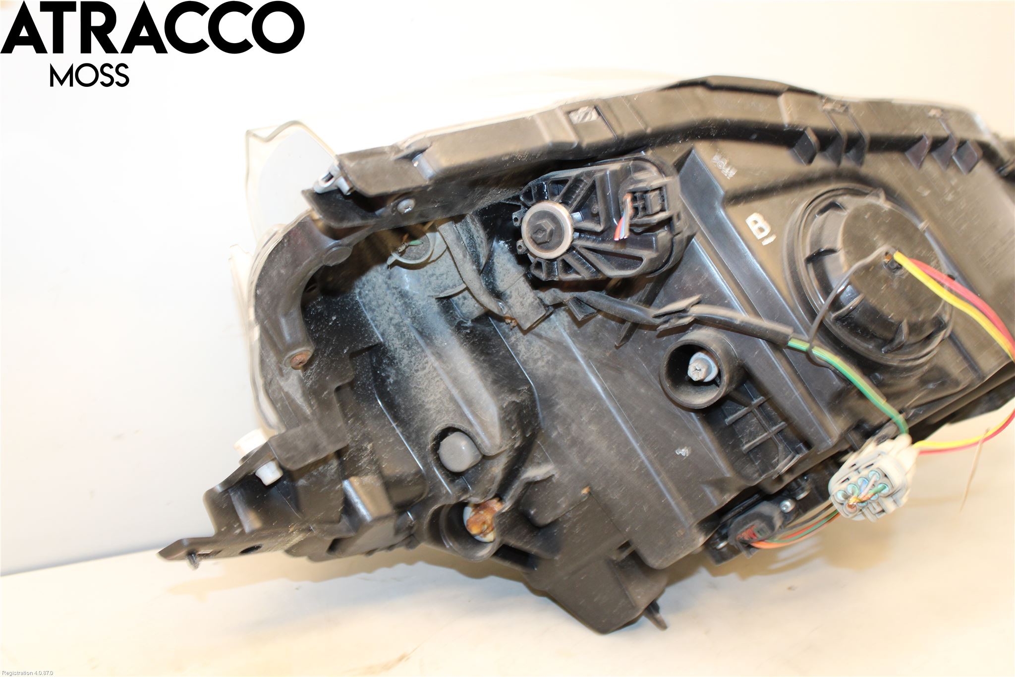 Nissan LEAF 11-17 Frontlykt Venstre