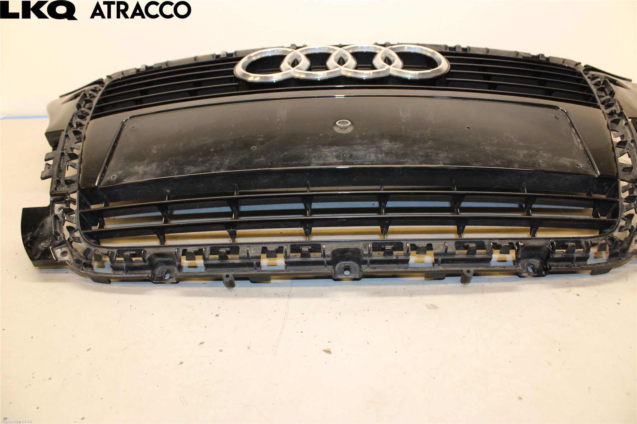 Audi A3/S3 05-13 Grill Komplett