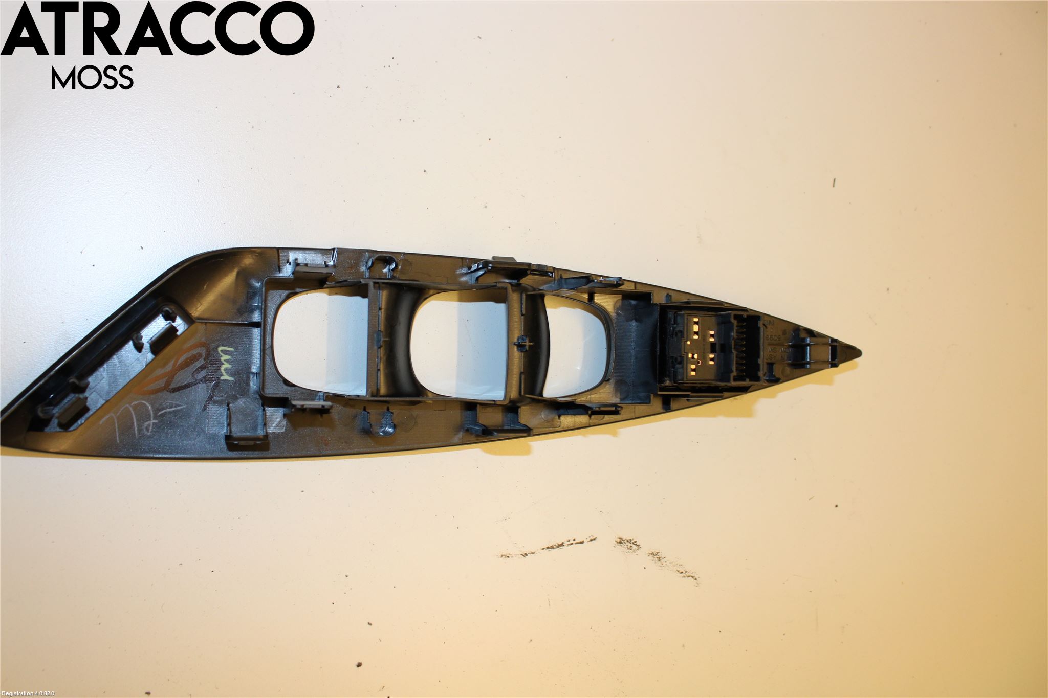 Nissan LEAF 18- Bryter Speil