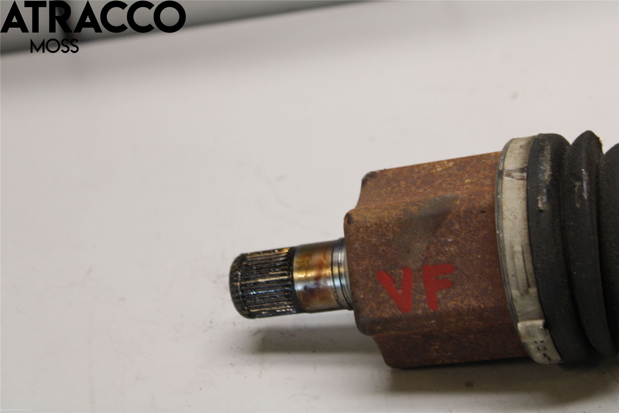 Volkswagen VW TIGUAN 07-16 Drivaksel Foran Kompl Venstre