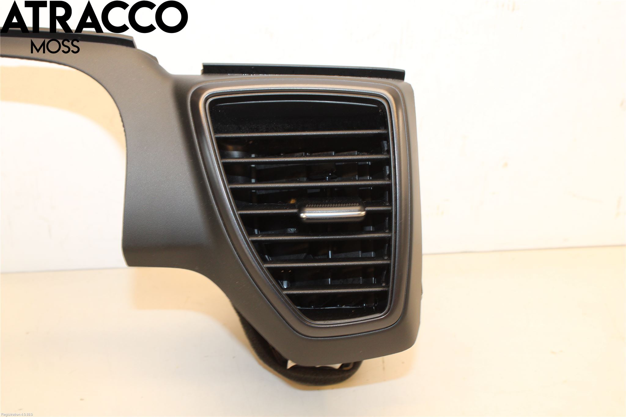 Hyundai TUCSON 05- Dashbord Kanal - Dyse