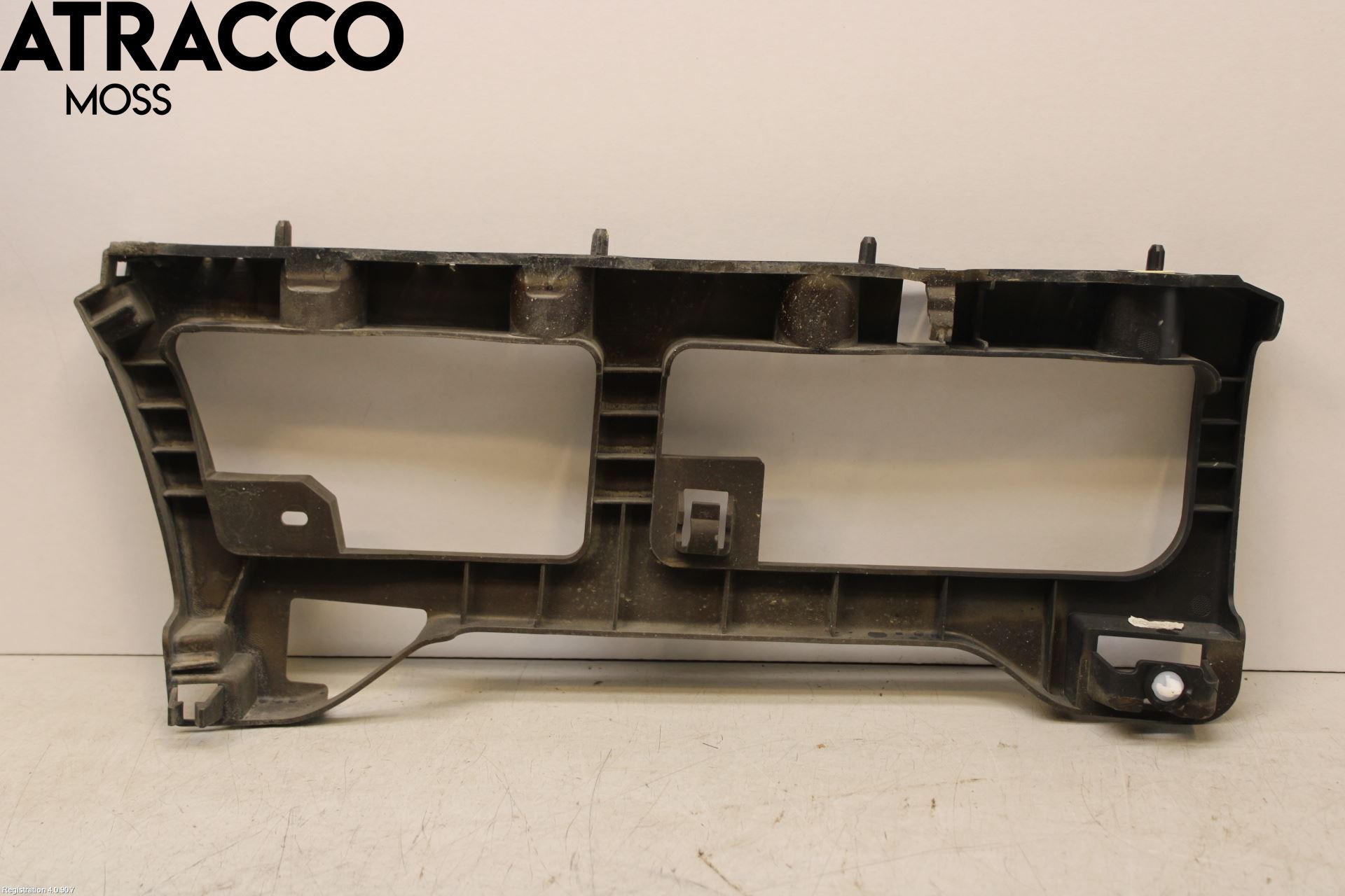 Peugeot EXPERT/E-EXPERT 17- Støtfangerfeste Bak Høyre