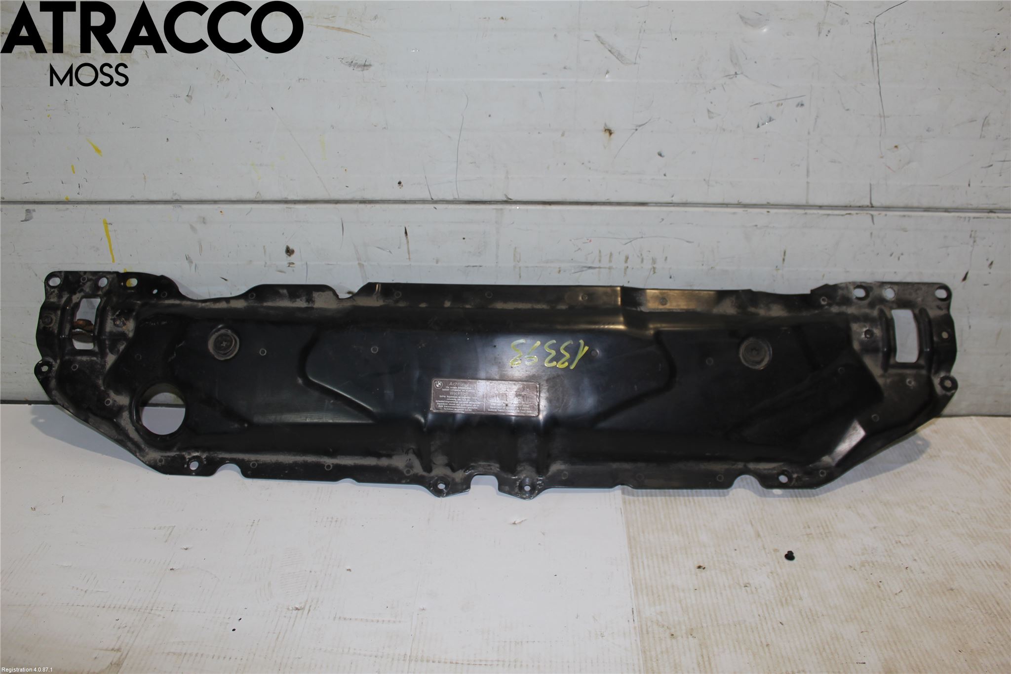 BMW 5 E60/61 Sed/Tou 02-10 Panserlåsplate-Bjelke