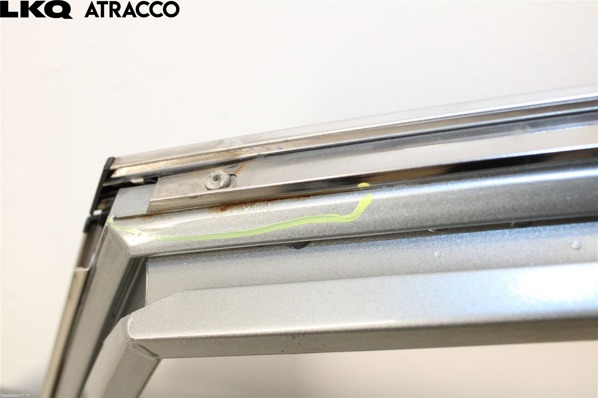 Toyota AVENSIS 09-15 Dør 4D Foran Høyre