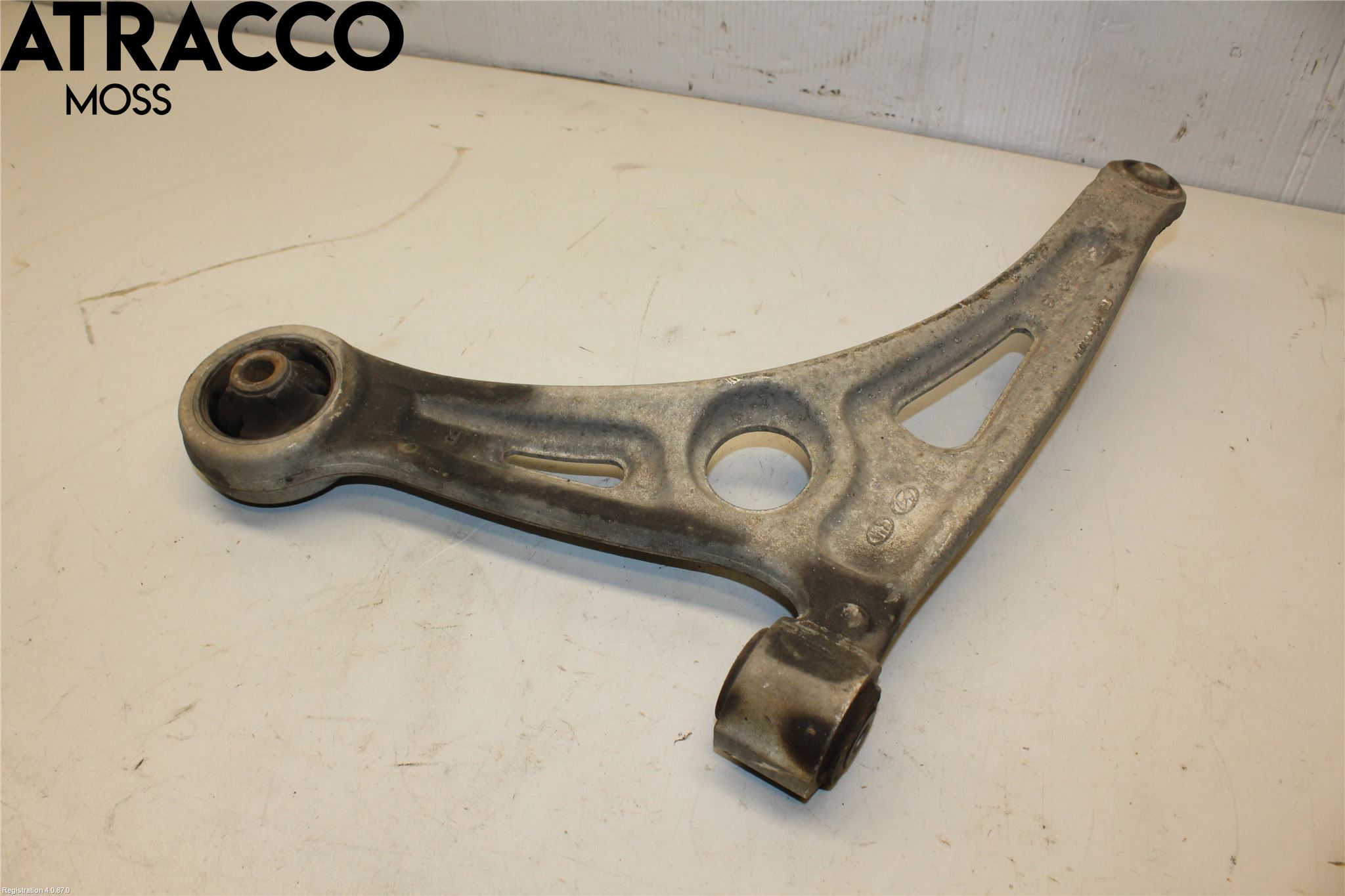 Hyundai IONIQ AE 17-22 Bærearm Foran Høyre Nedre