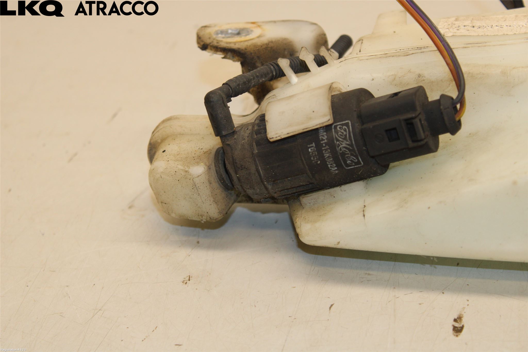 Biltillbehør-rekvisita Spylerbeholder Frontrute