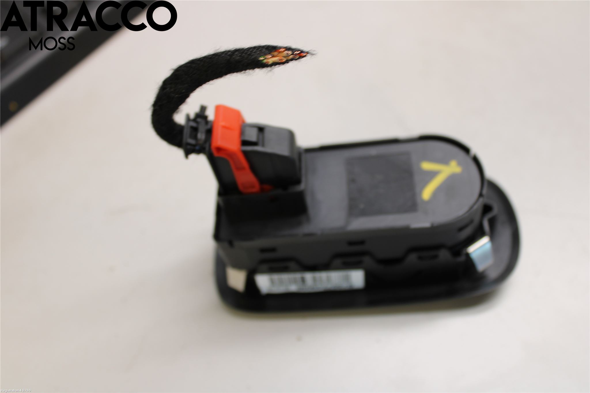 Maxus EUNIQ5 MPV 21- Bryter Vindusheis