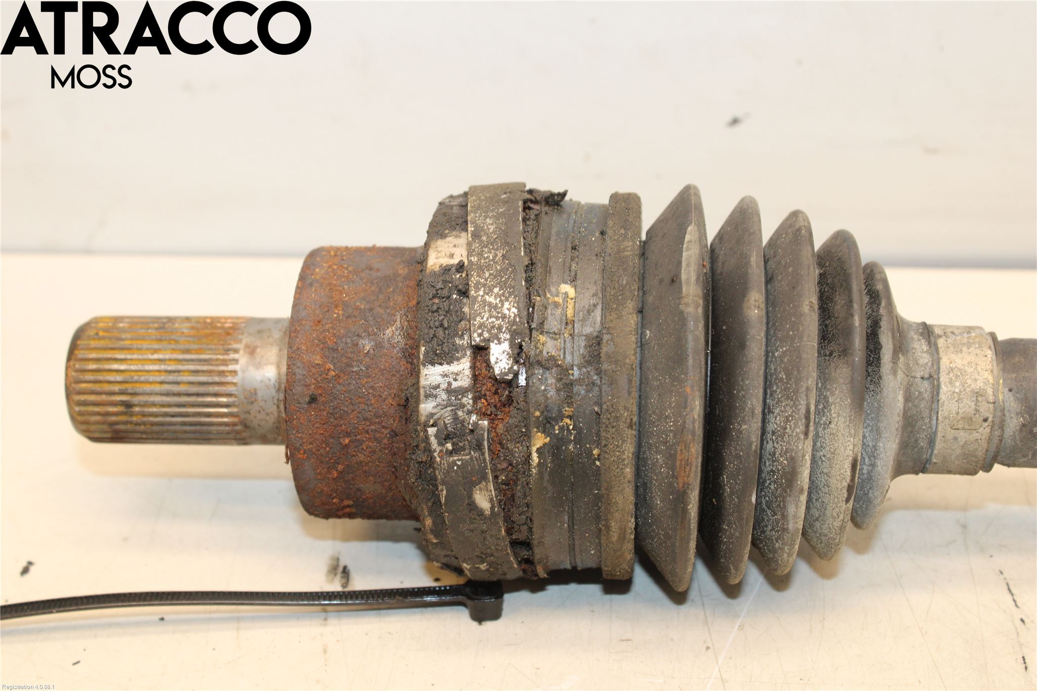 Volvo XC60 09-13 Drivaksel Bak Kompl Høyre