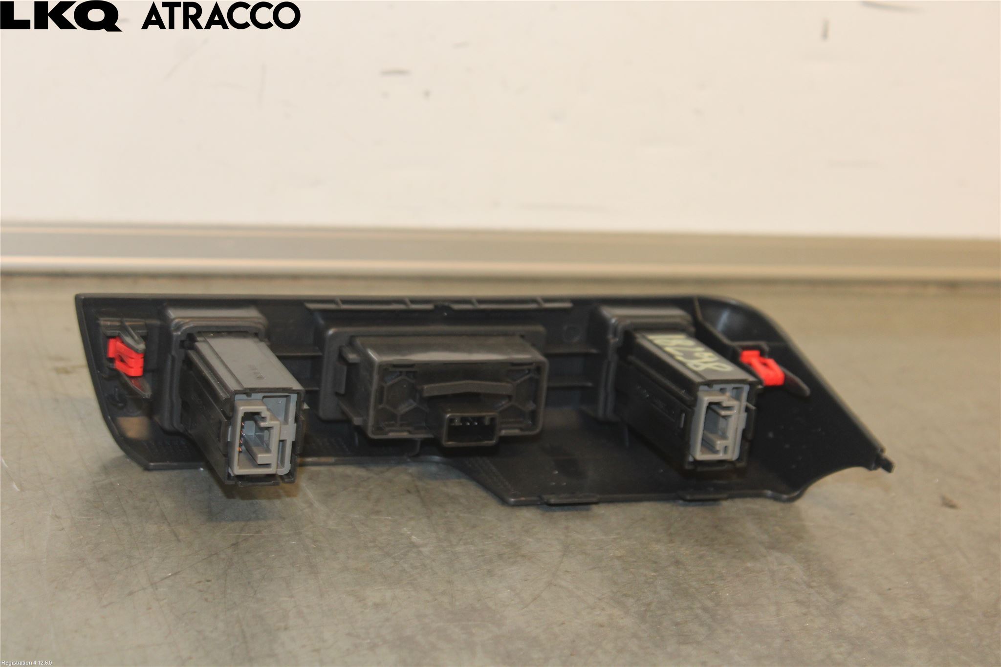 Toyota YARIS XP21 20- Bryter Varmesete