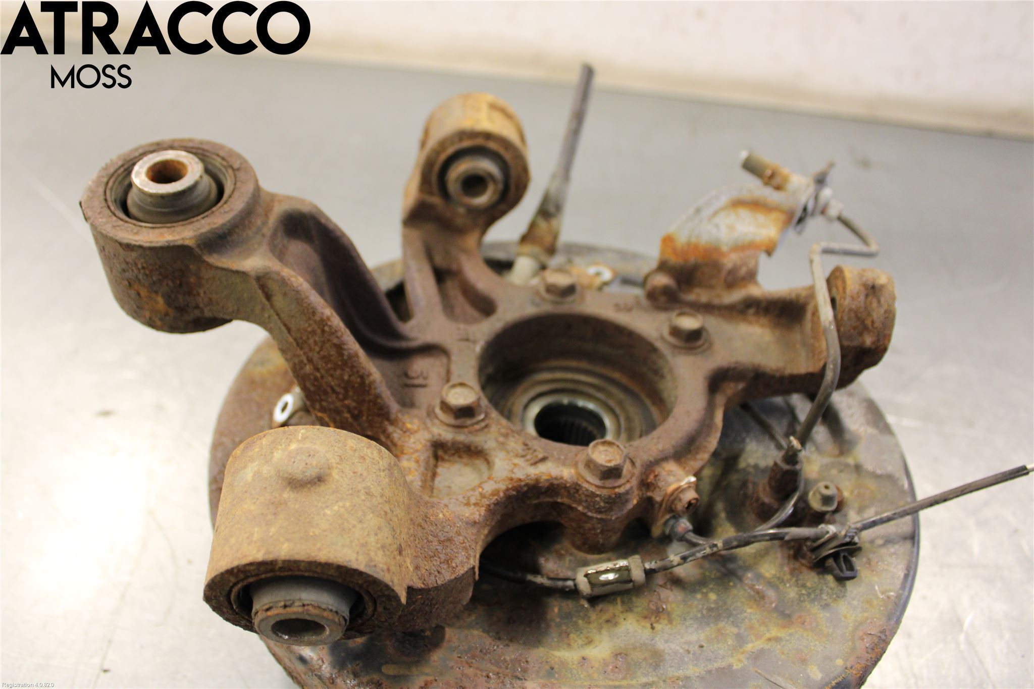 Suzuki GRAND VITARA II 06-14 Spindel Hb